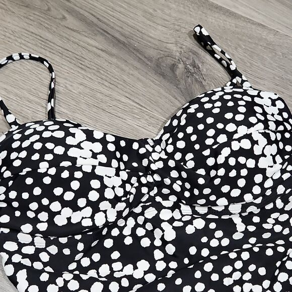 Catalina Blk w/White Gathered One Piece Swimsuit - Picture 3 of 8